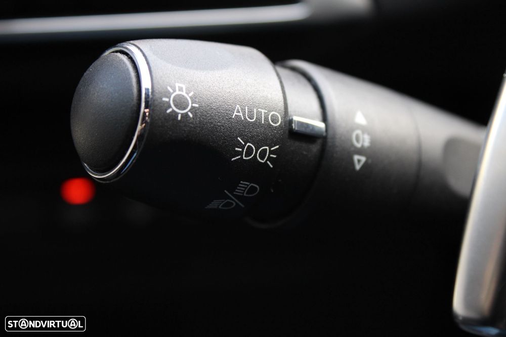 Peugeot 3008 1.2 PureTech GT Line EAT8 - 19