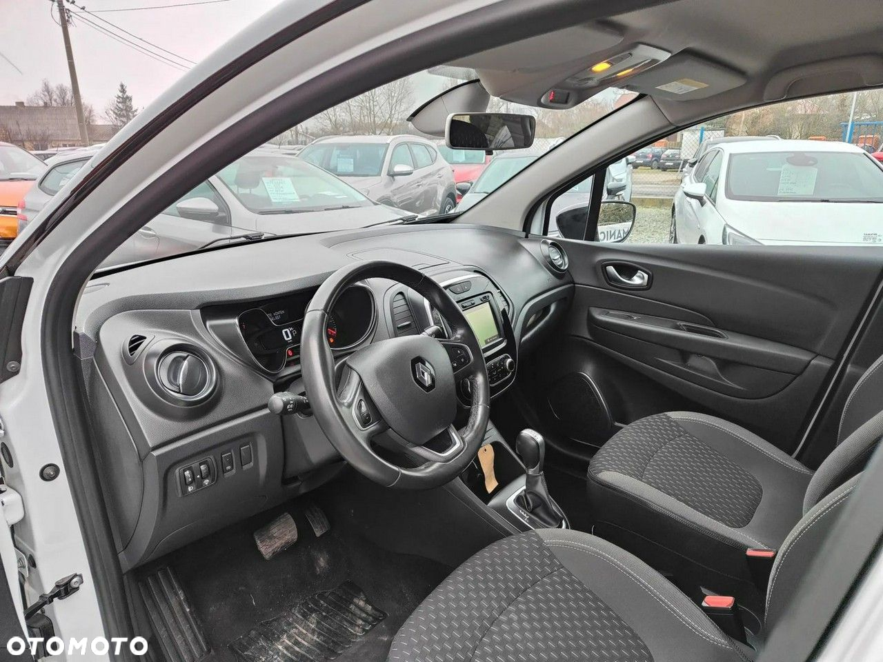 Renault Captur 1.2 Energy TCe S-Edition EDC - 14