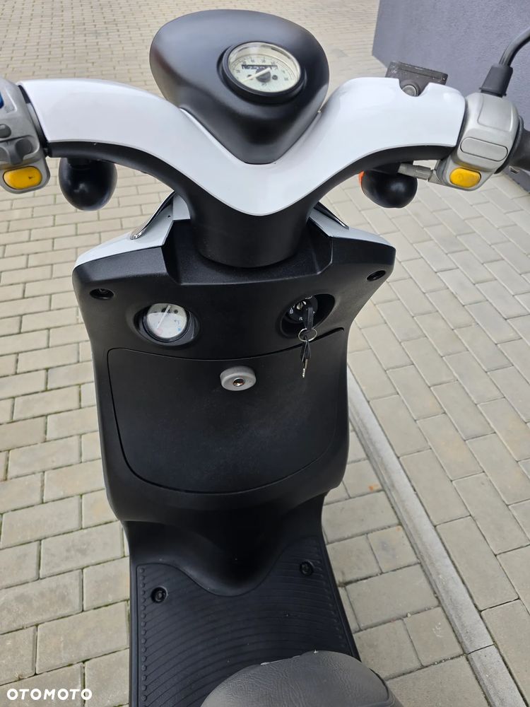 Yamaha Inny - 6