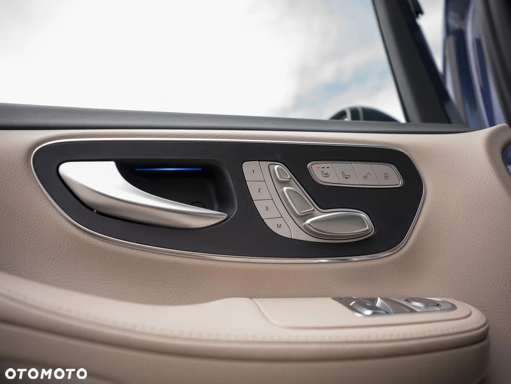 Mercedes-Benz Klasa V 250 d 4-Matic Exclusive 9G-Tronic (d³ugi) - 21
