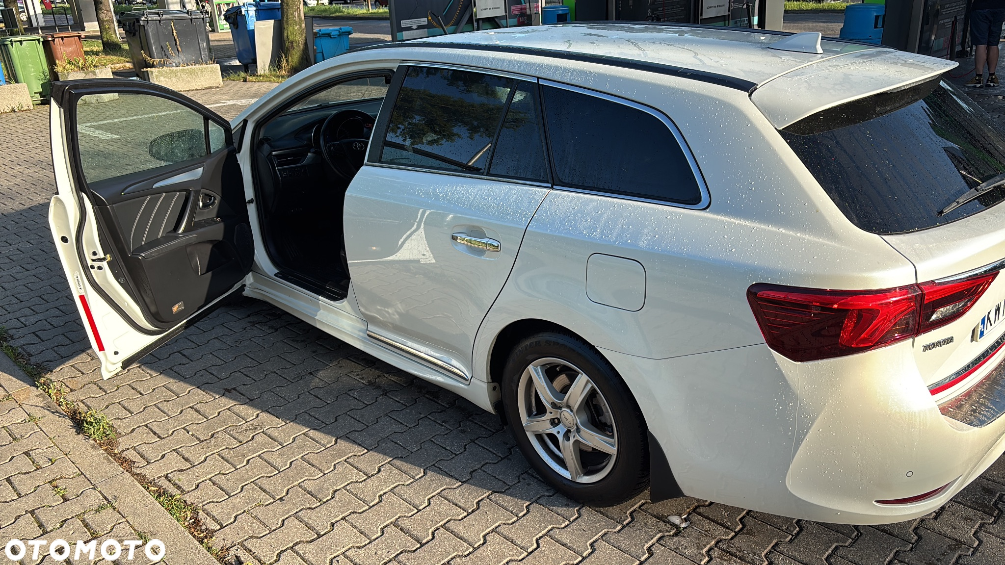 Toyota Avensis 1.8 Prestige MS - 22