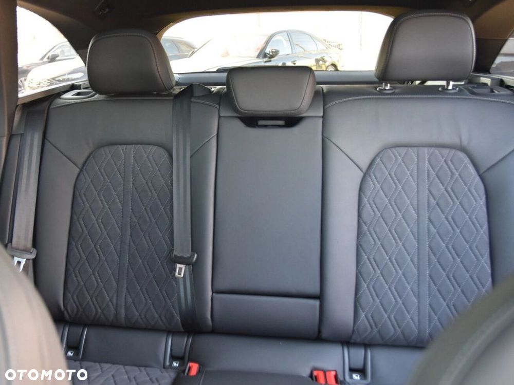 Audi A6 Avant TDI mHEV Quattro S tronic - 14