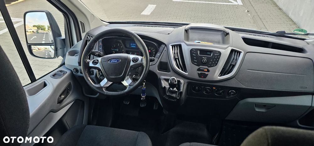 Ford Transit - 8