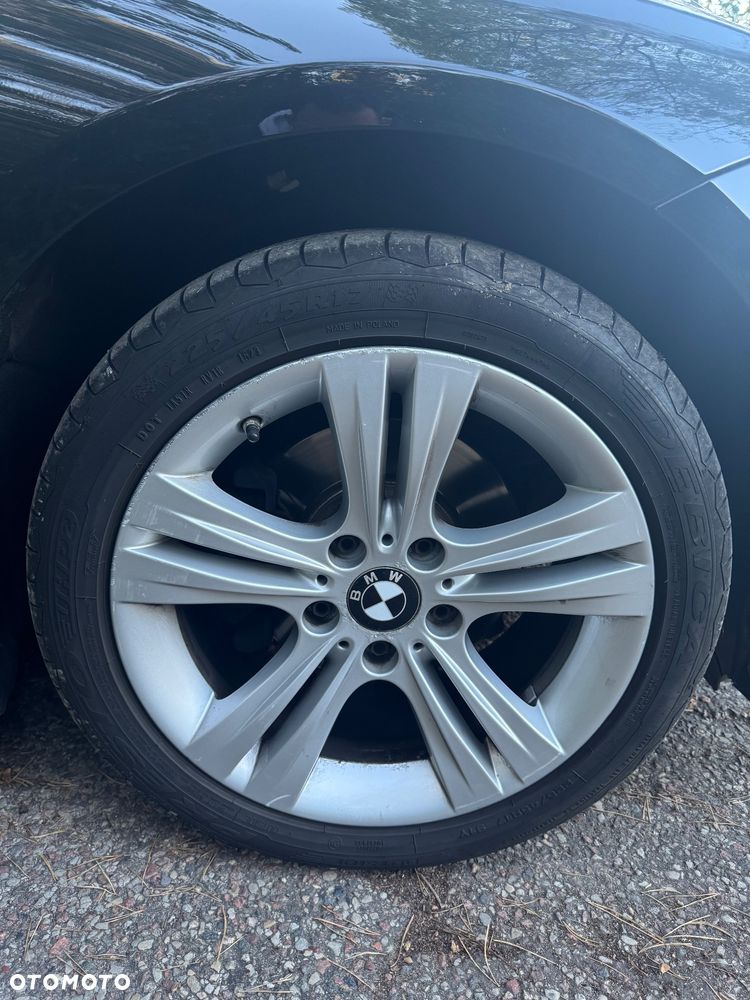 BMW Seria 3 318i Sport Line - 15