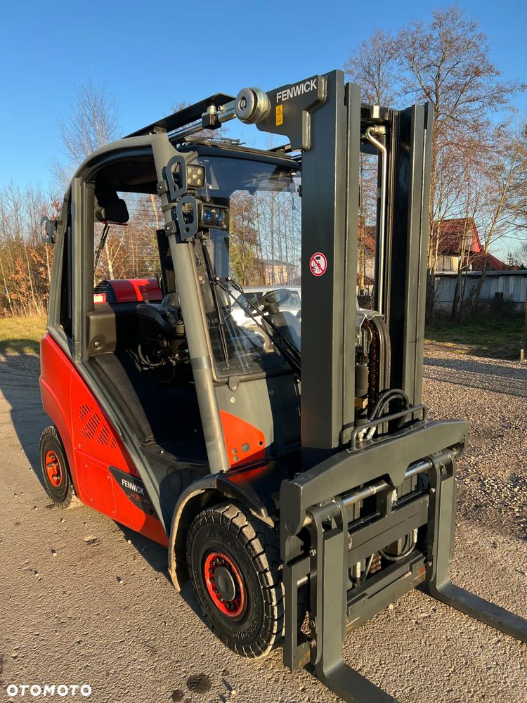 Linde H25T-02 - 18