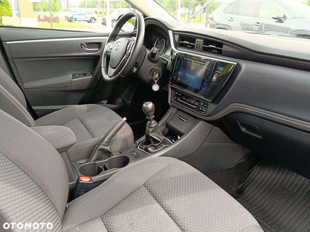 Toyota Corolla 1.6 Premium EU6 - 9
