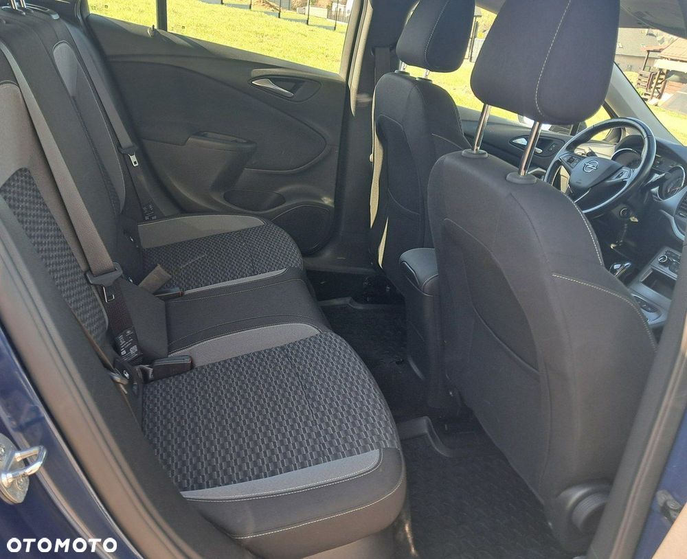 Opel Astra - 11