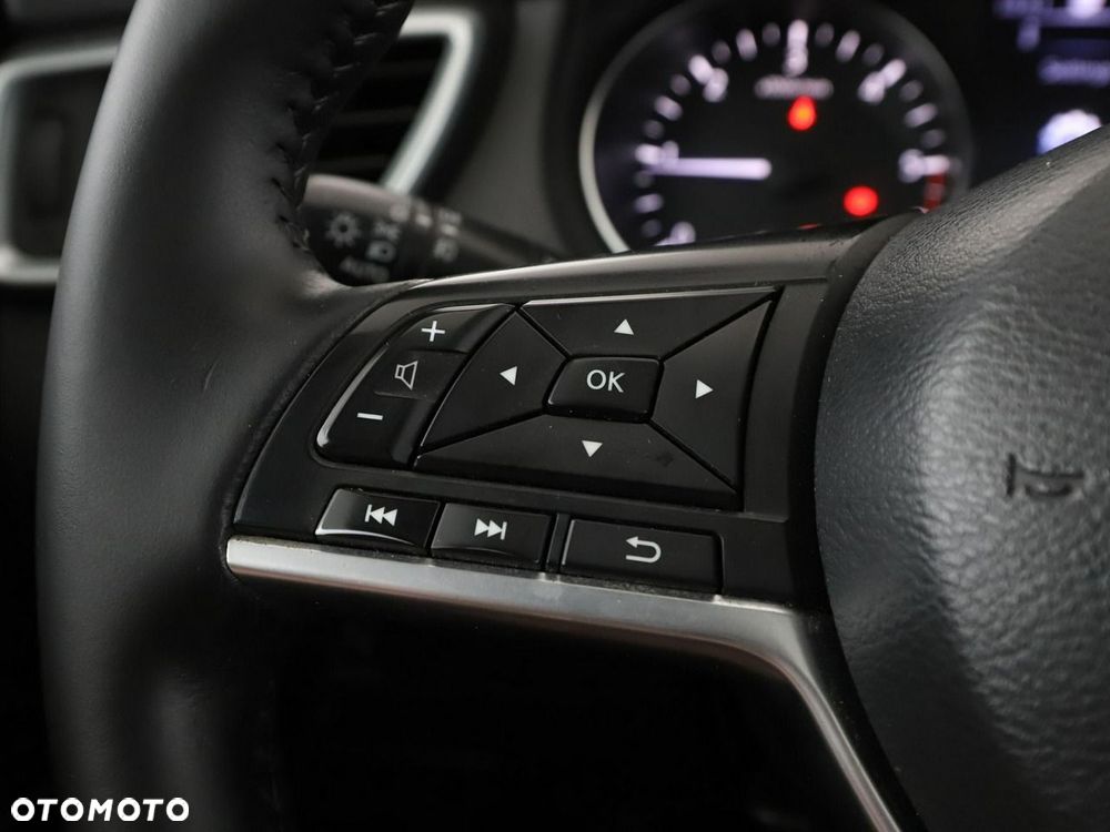 Nissan Qashqai 1.6 DCi N-Connecta - 30
