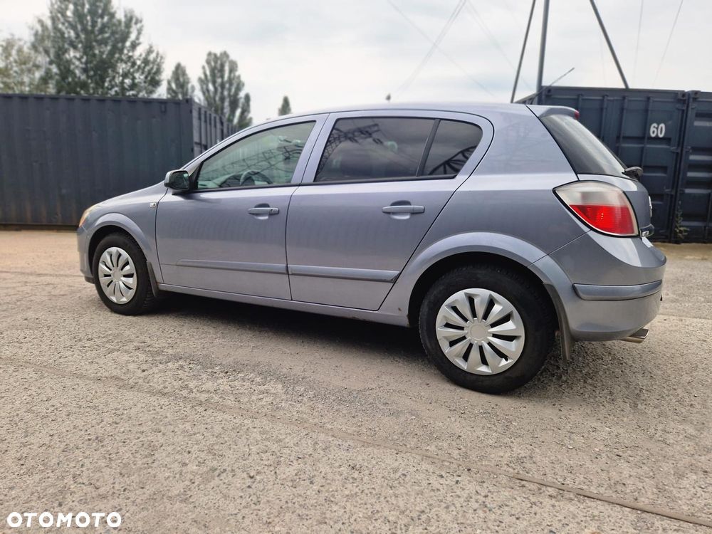 Opel Astra - 22