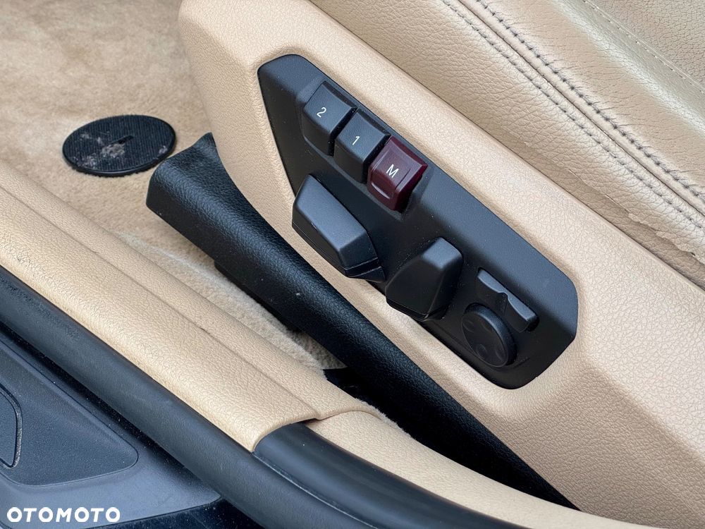 BMW Seria 3 320d - 13