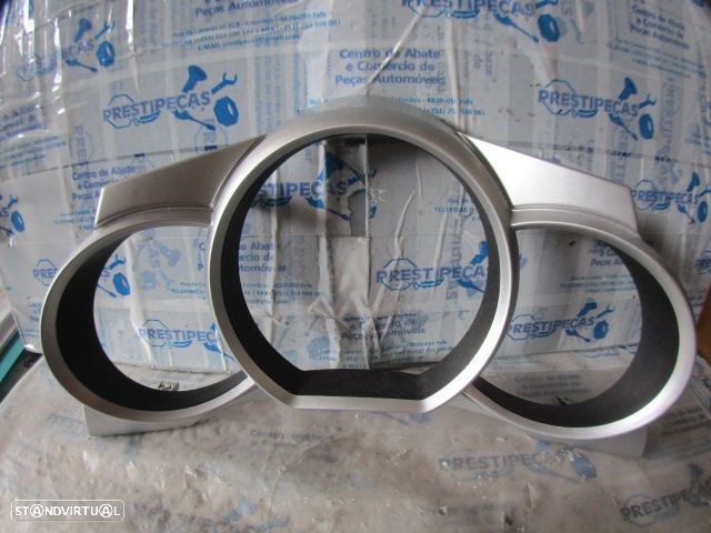 Grelha Friso 9684289427 CITROEN C3 A51 FASE 1 2011 1.4I 75CV 5P VERMELHO FE GRE QUADRANTE - 1