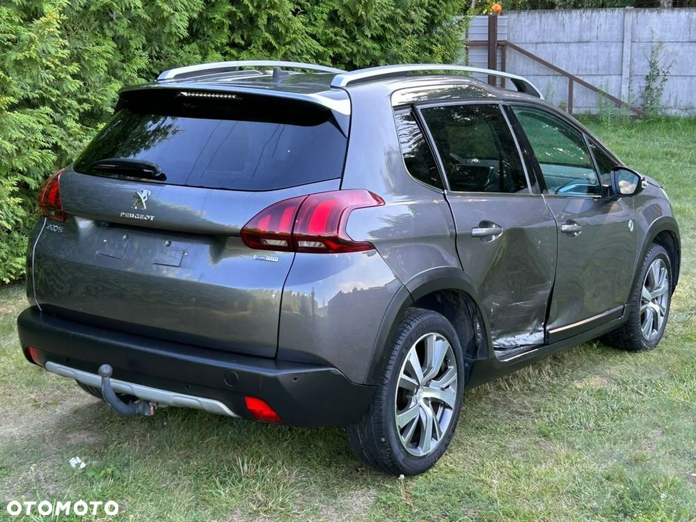 Peugeot 2008 - 6