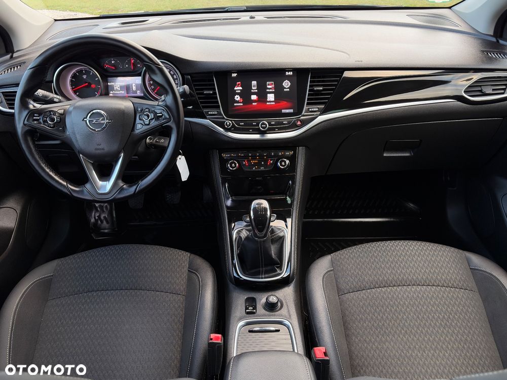 Opel Astra 1.4 Turbo Dynamic - 31