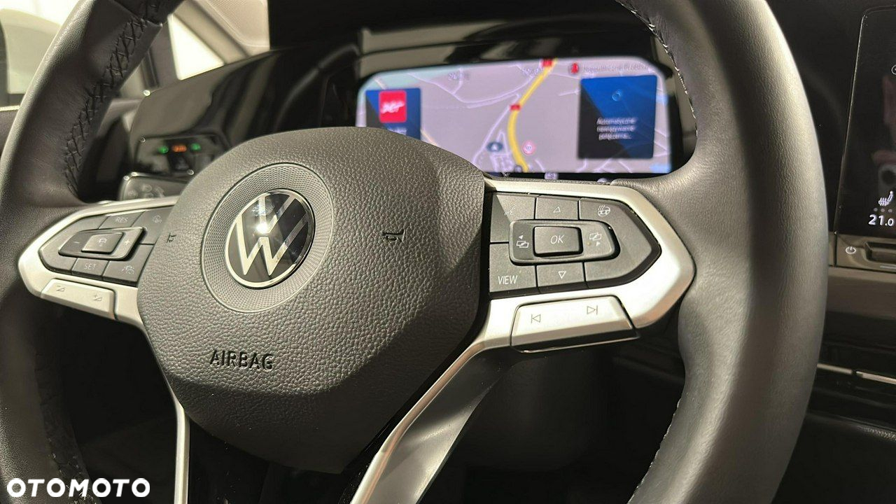 Volkswagen Golf - 21
