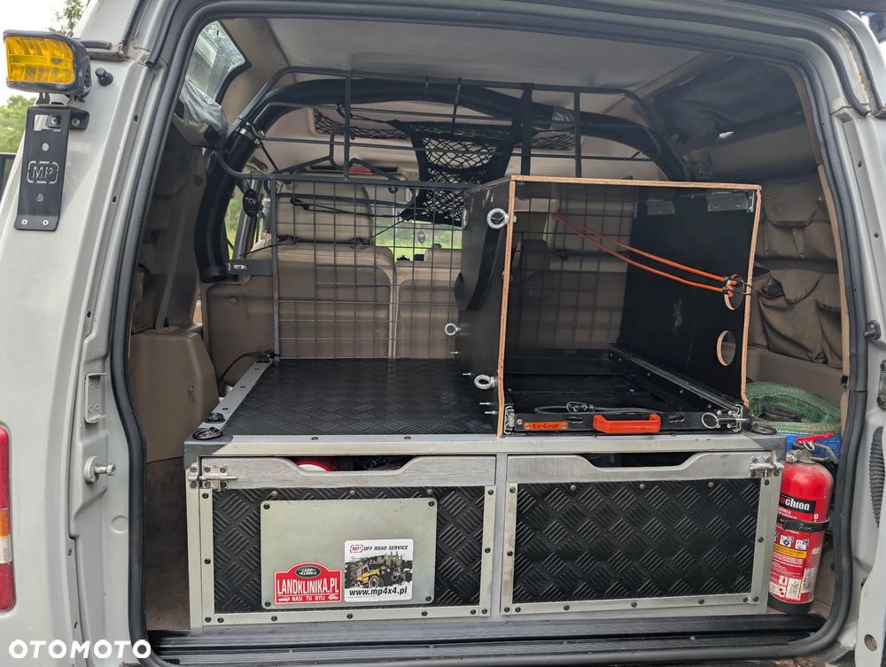 Land Rover Discovery - 6