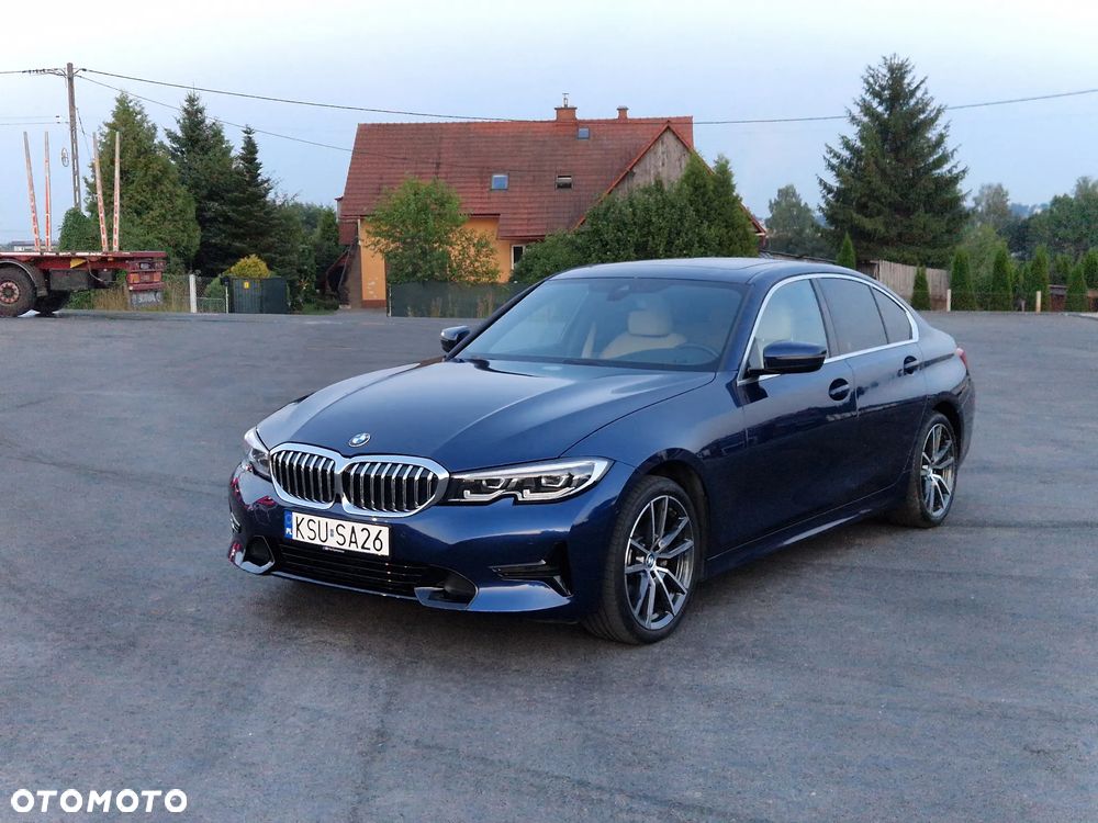 BMW Seria 3 330i Sport Line - 2