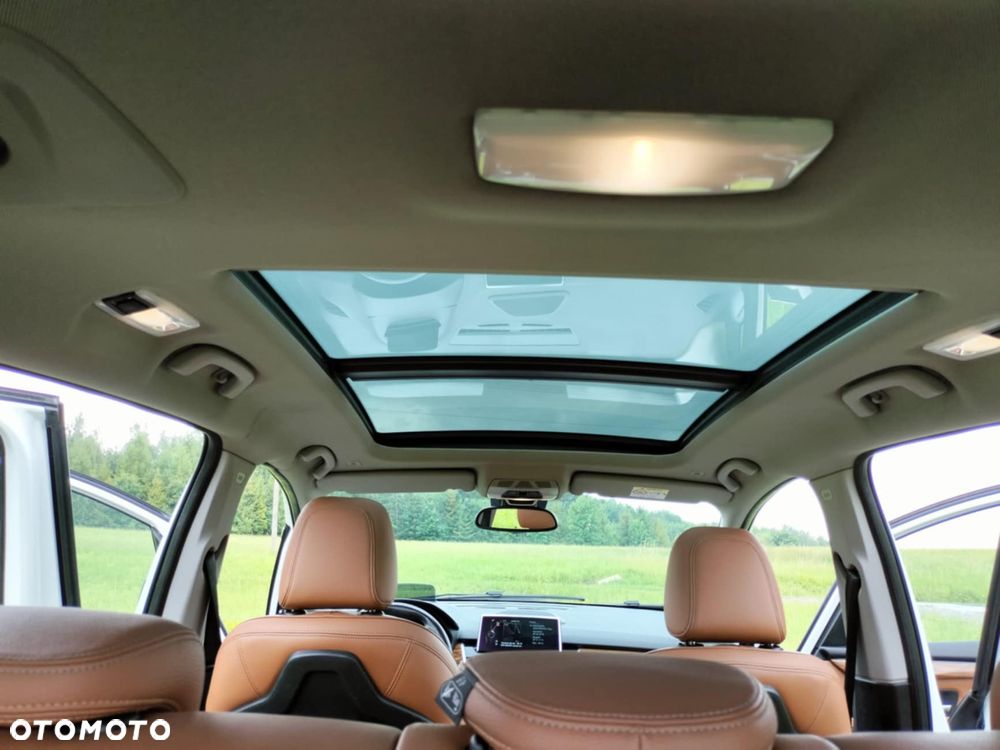 BMW Seria 2 220d xDrive Luxury Line - 9