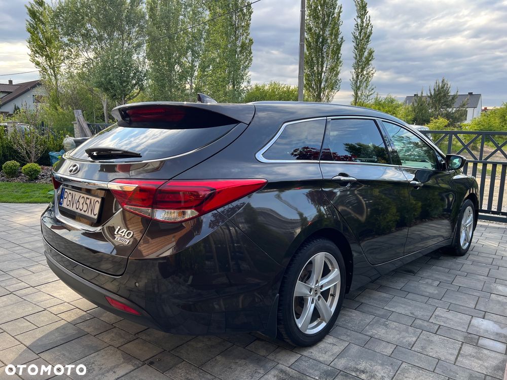 Hyundai i40 Kombi blue 1.7 CRDi Premium - 8