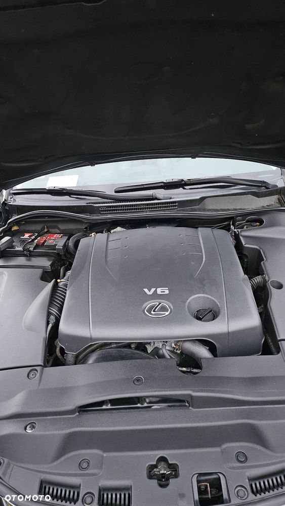 Lexus IS 250 - 16