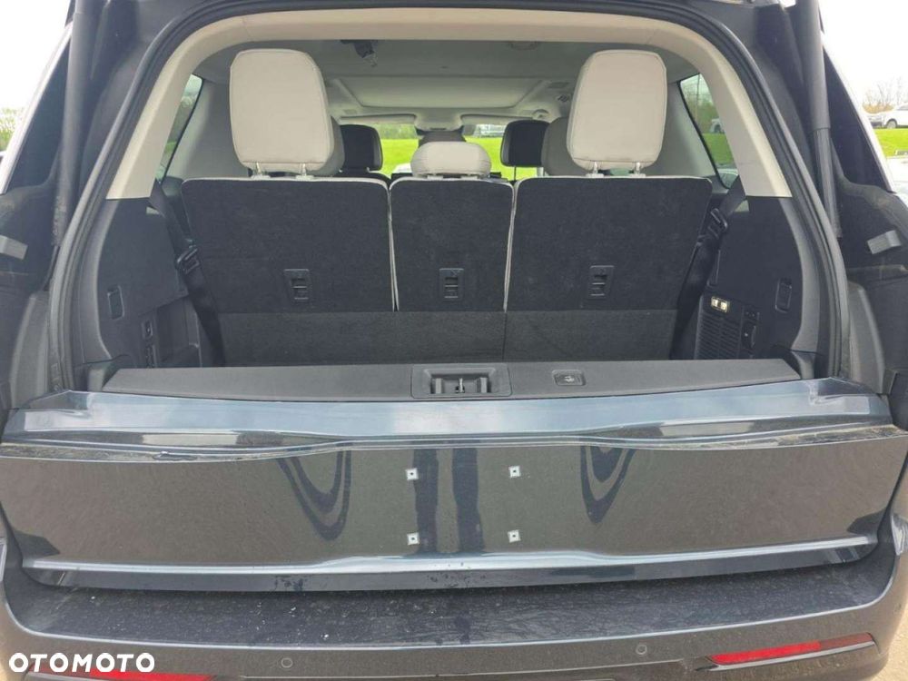 Lincoln Navigator - 4