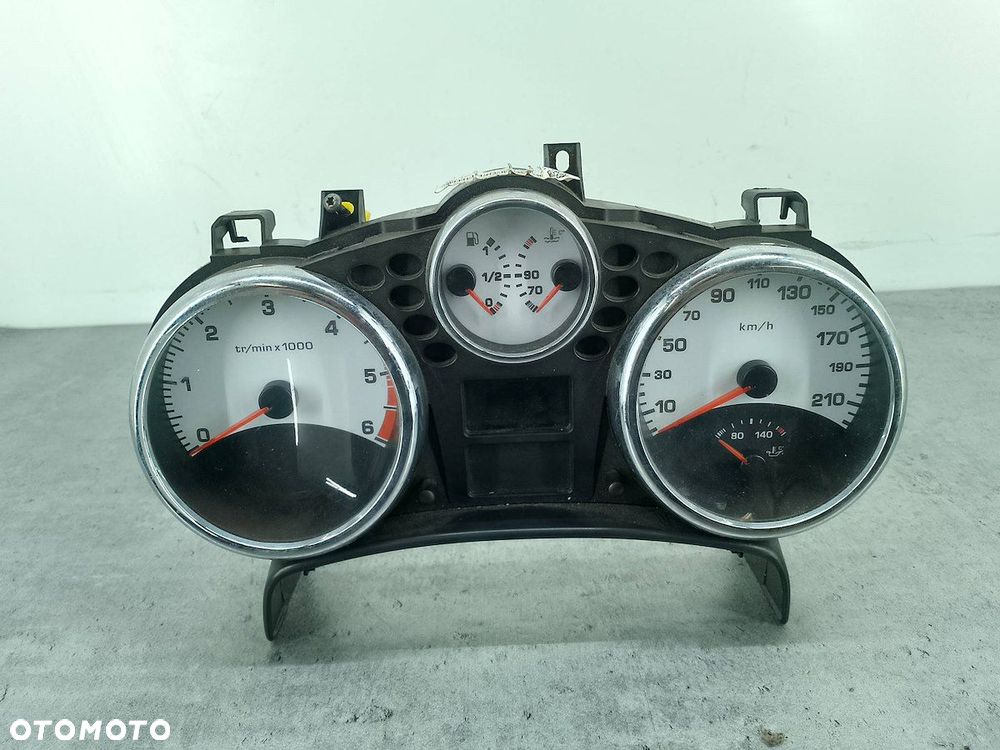 LICZNIK PEUGEOT 207 9662904980 1.4 HDI - 1