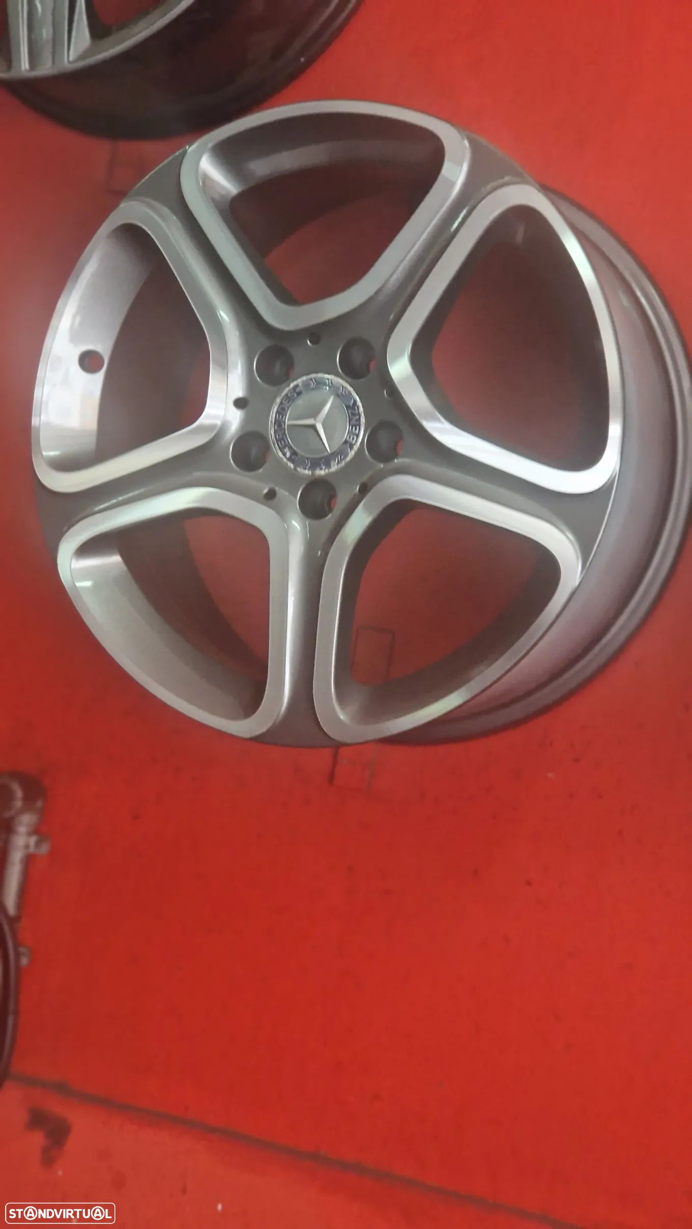 JANTES 17" ORIGINAIS MERCEDES CLA ANTRACITE POLIDAS USADAS (REPARADAS IGUAL A NOVAS) COM PNEUS USADOS - 1