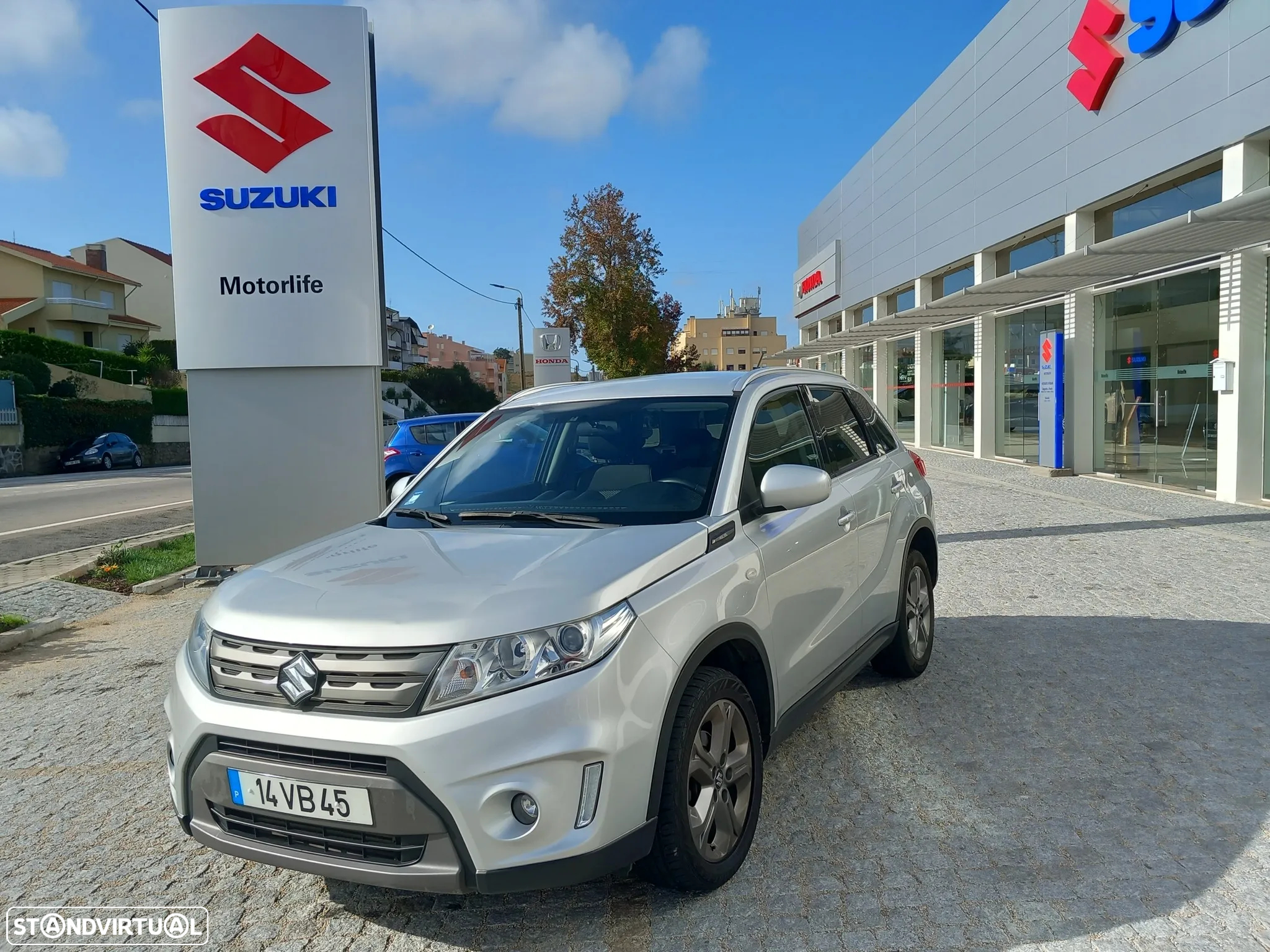 Suzuki Vitara 1.6 DDiS GLE - 3