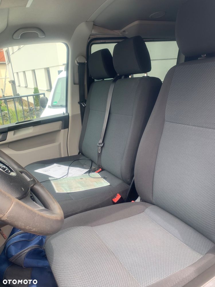 Volkswagen Multivan 2.0 TDI L2 Comfortline - 8