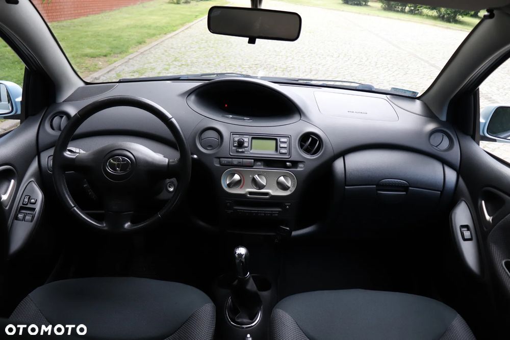 Toyota Yaris 1.0 Blue - 12