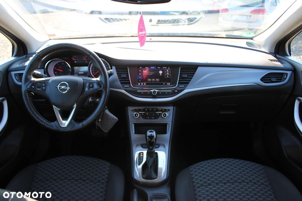 Opel Astra 1.5 D Start/Stop Automatik 2020 - 28
