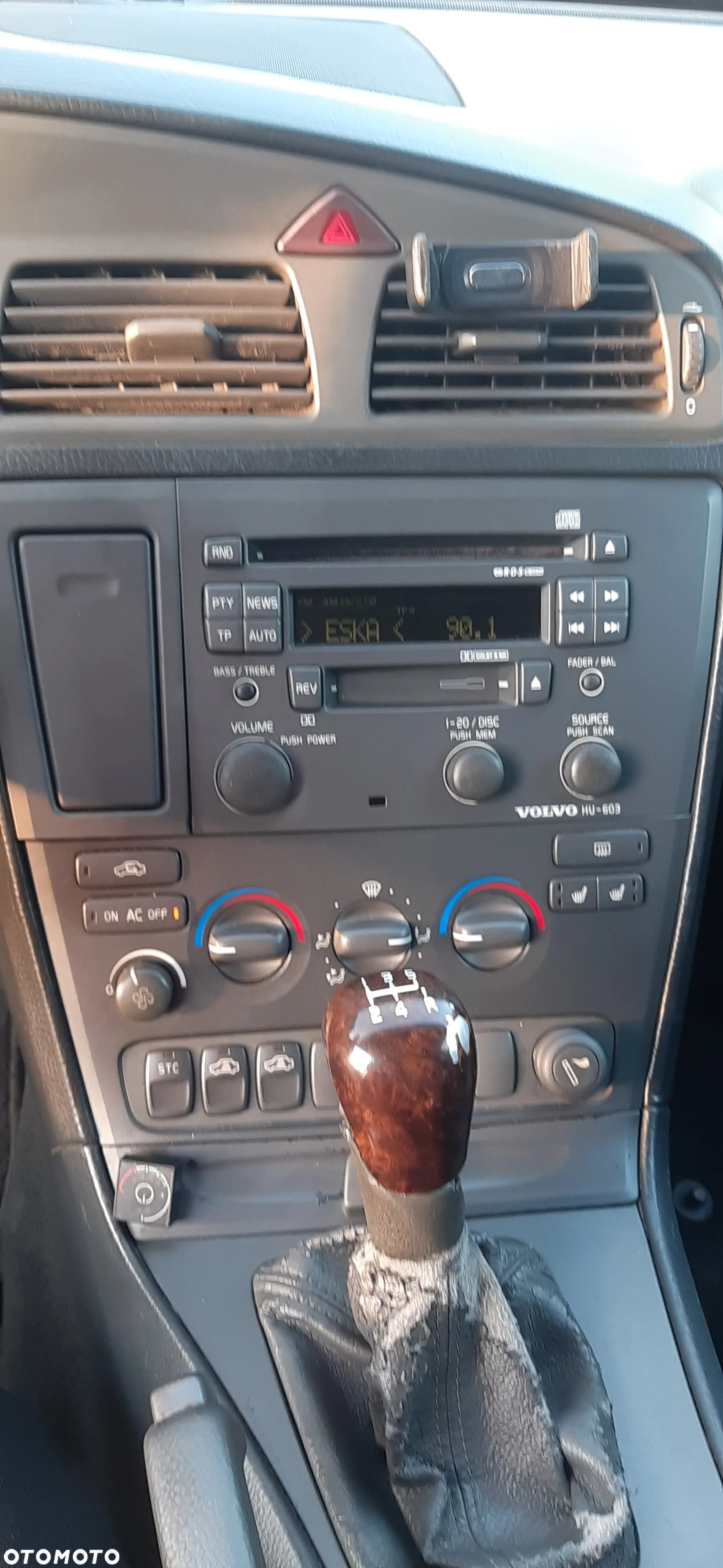Volvo V70 2.4 - 18