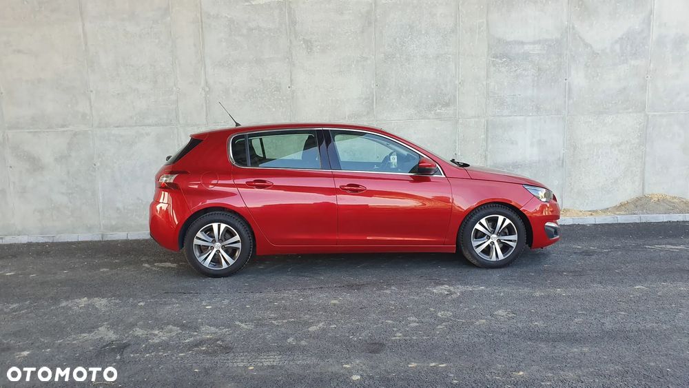 Peugeot 308 1.2 PureTech Allure S&S EAT6 - 8