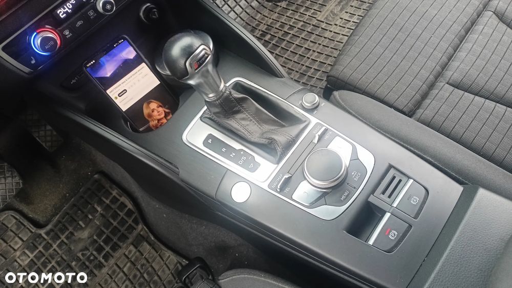 Audi A3 Sportback 1.4 TFSI CoD S tronic - 18