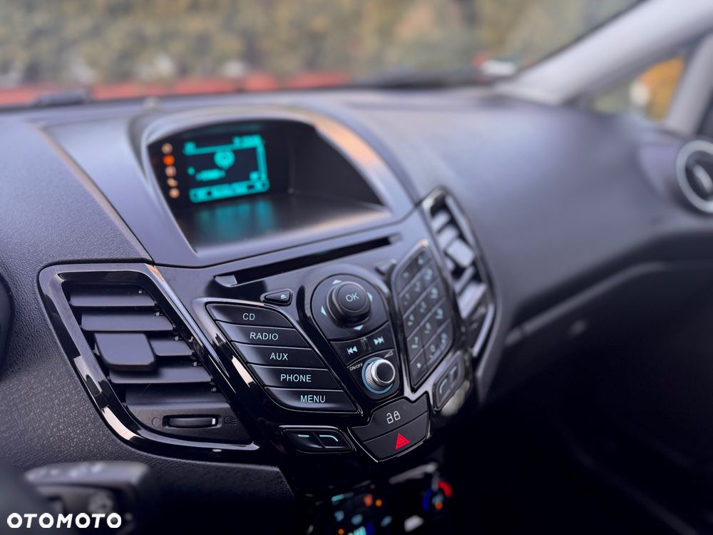 Ford Fiesta 1.0 EcoBoost Titanium - 13
