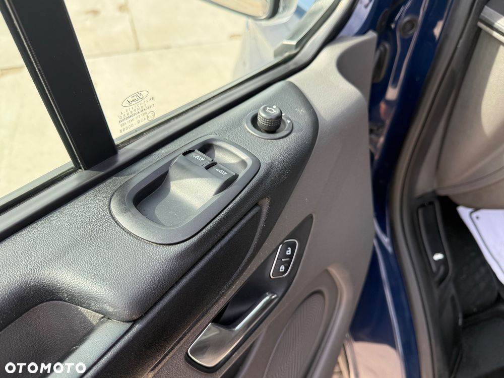 Ford Transit Custom - 25