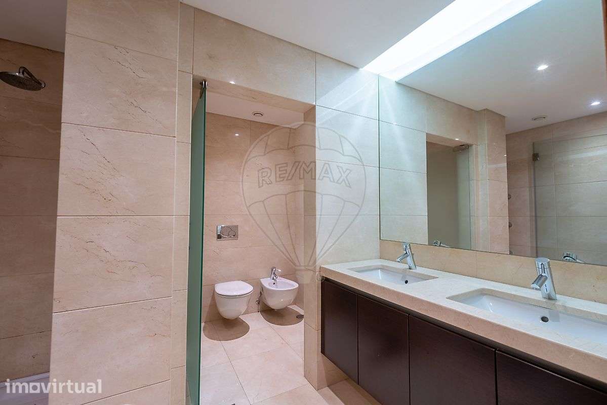 Apartamento T5 para venda - Grande imagem: 5/50