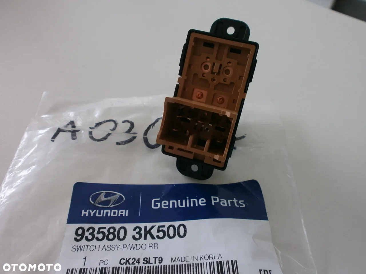 Przełącznik sterowania szyby drzwi HYUNDAI SONATA-MY08 NR KAT. 935803K500 - 2