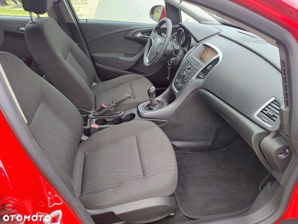 Opel Astra 1.6 Design Edition - 8