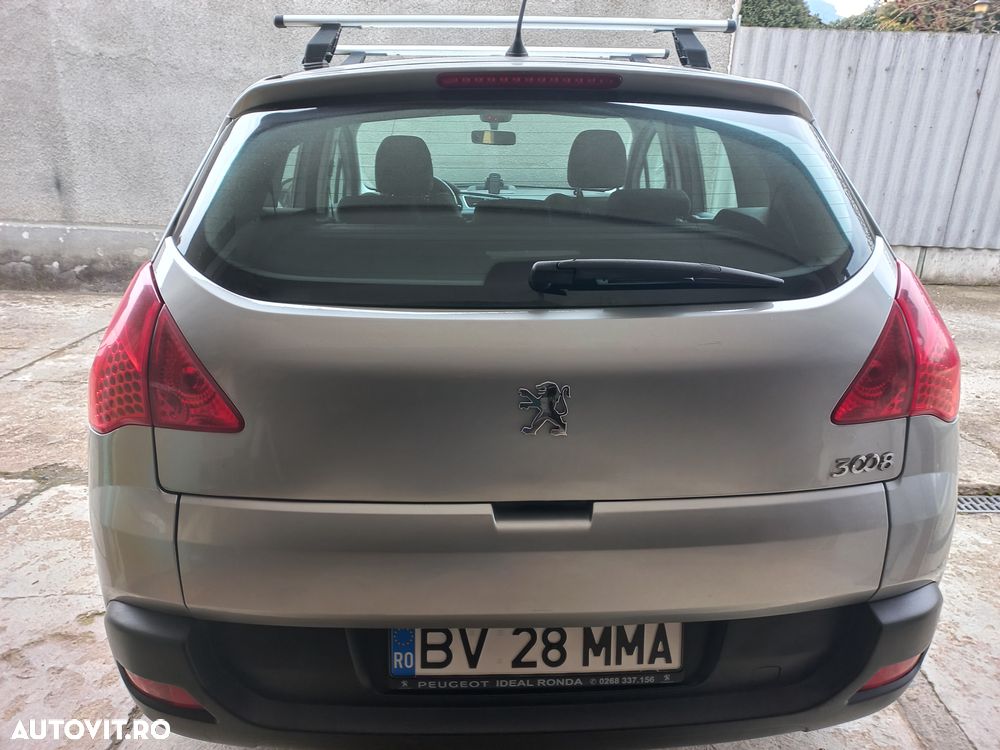 Peugeot 3008 1.6 HDI Confort Pack - 5