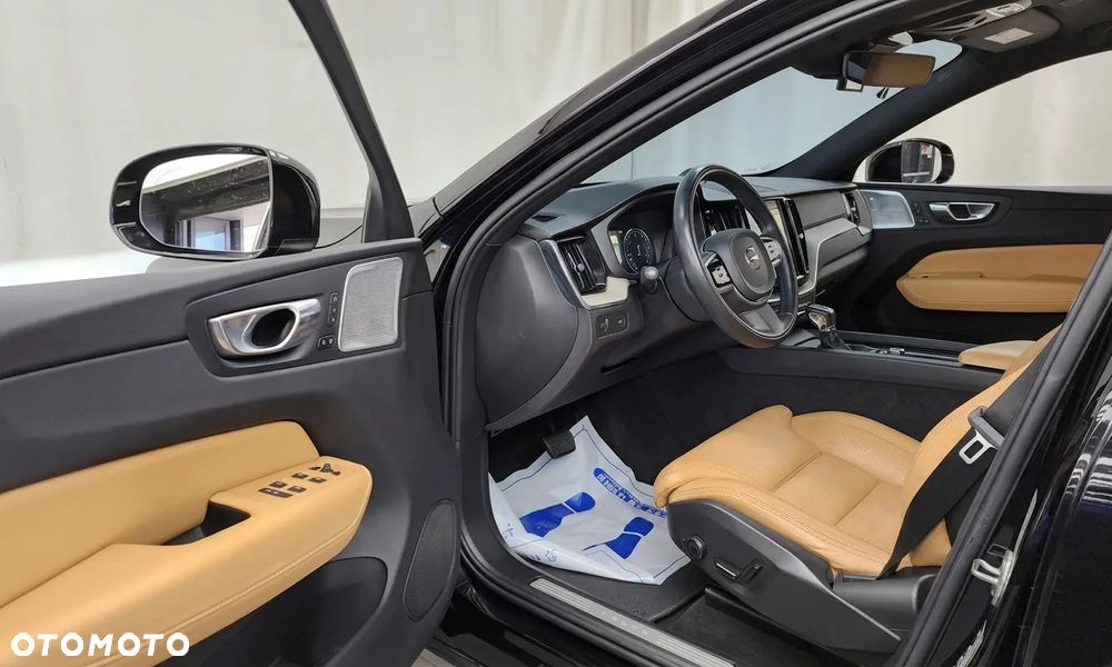 Volvo XC 60 D4 AWD Geartronic Inscription - 9