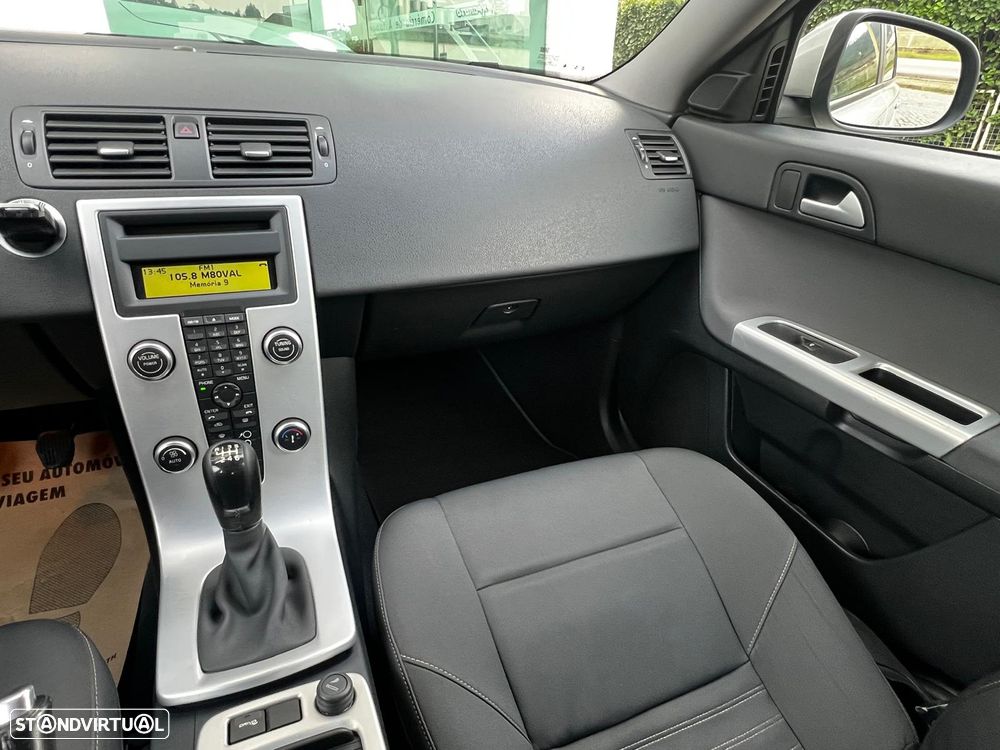 Volvo S40 1.6 D Drive Momentum Start/Stop - 31