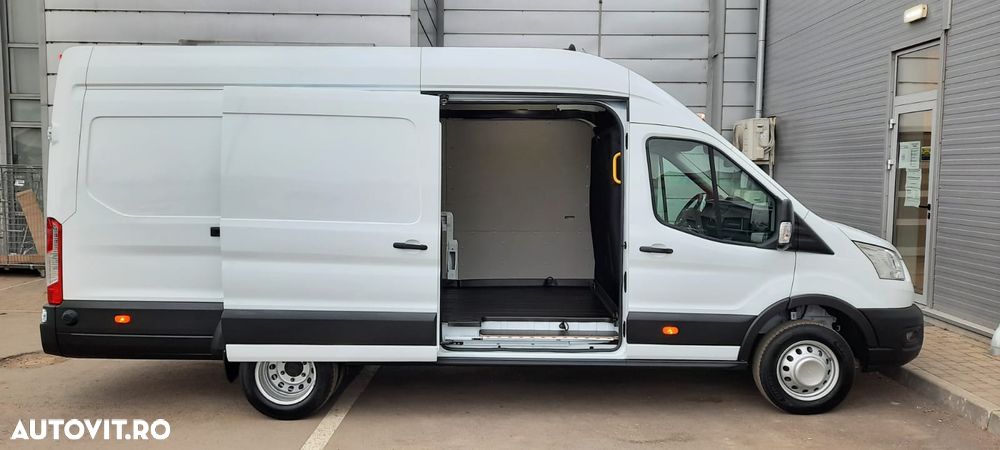 Ford NEW TRANSIT VAN L4H3 RWD - 9