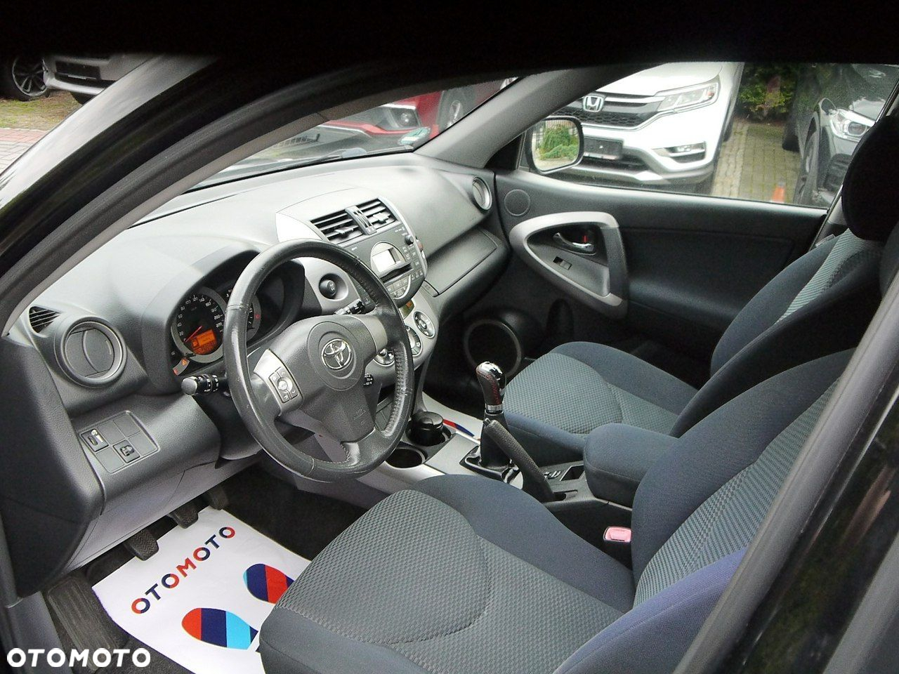 Toyota RAV4 2.0 VVT-i Luna - 17