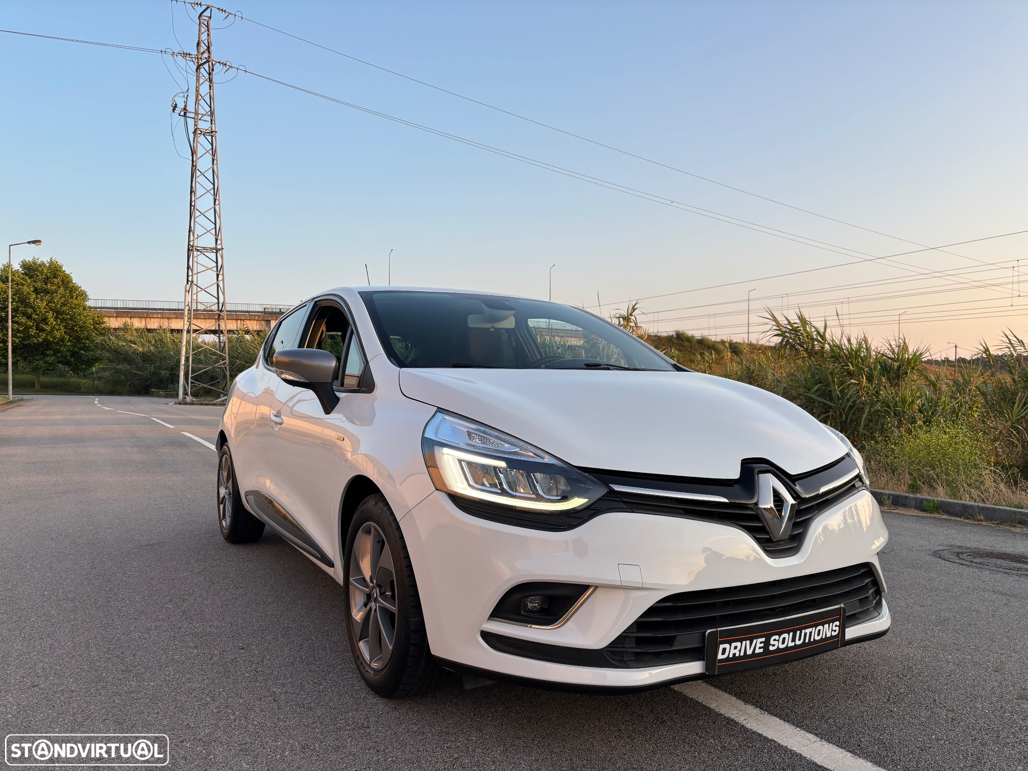 Renault Clio 0.9 TCe Limited Edition - 15