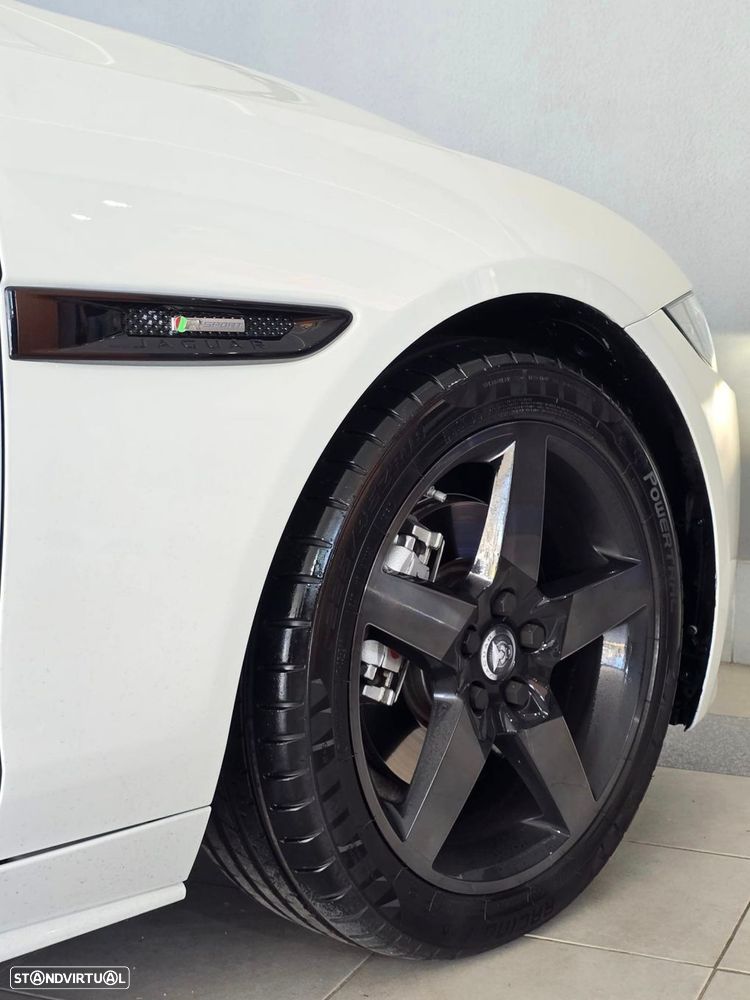 Jaguar XE 2.0 D R-Sport Aut. - 5