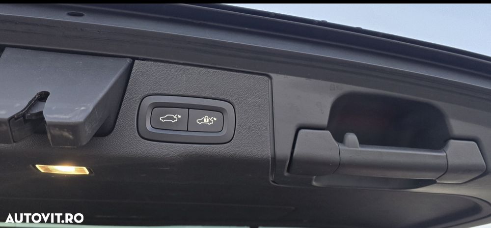 Volvo XC 60 Recharge T6 Twin Engine eAWD Inscription Expression - 33
