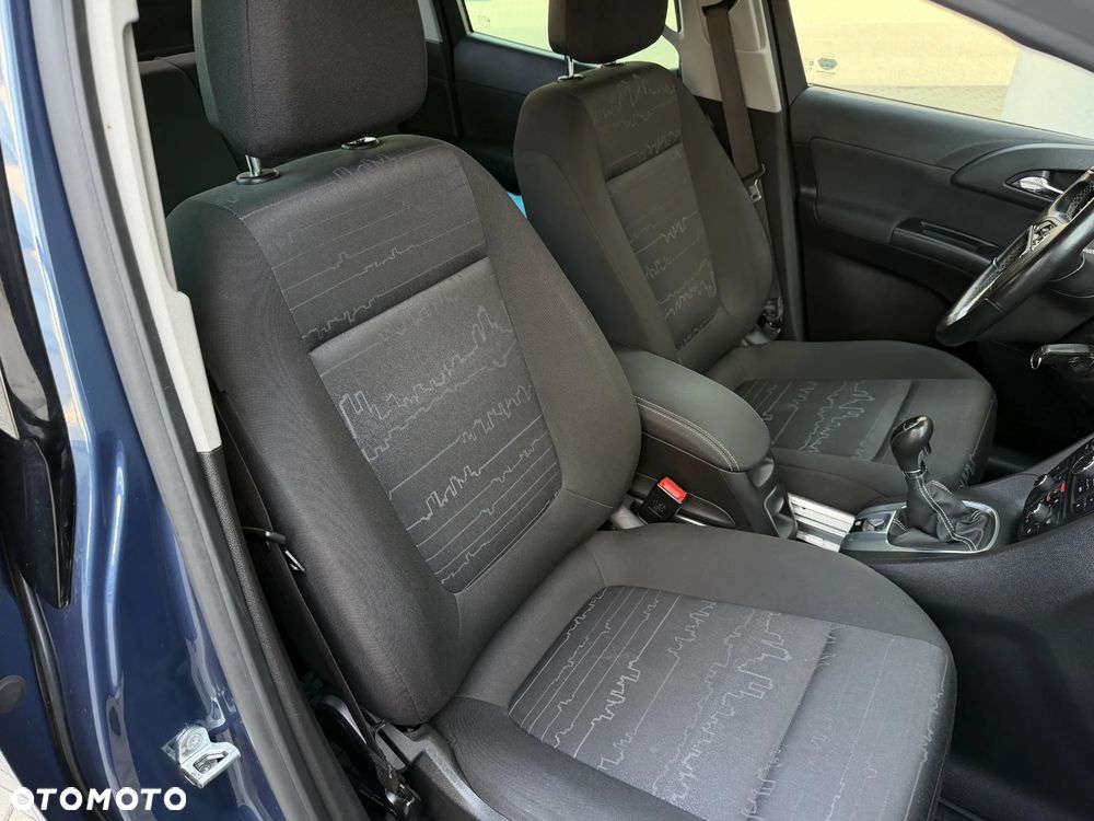 Opel Meriva - 21