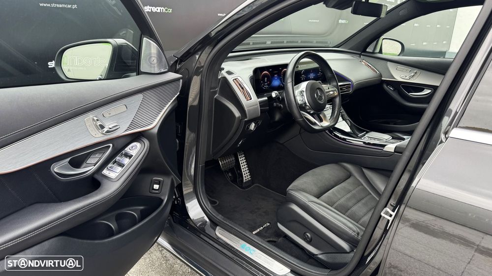 Mercedes-Benz EQC 400 4Matic AMG Line - 11