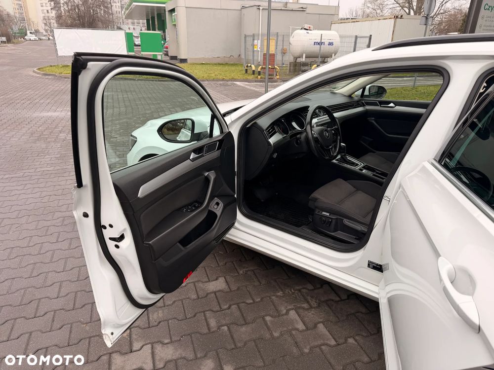 Volkswagen Passat 2.0 TDI DSG (BlueMotion Technology) Highline - 9