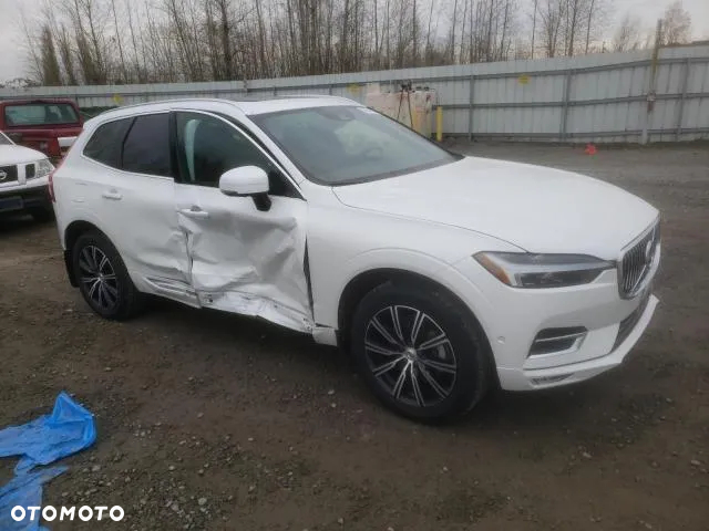 Volvo XC 60 - 4
